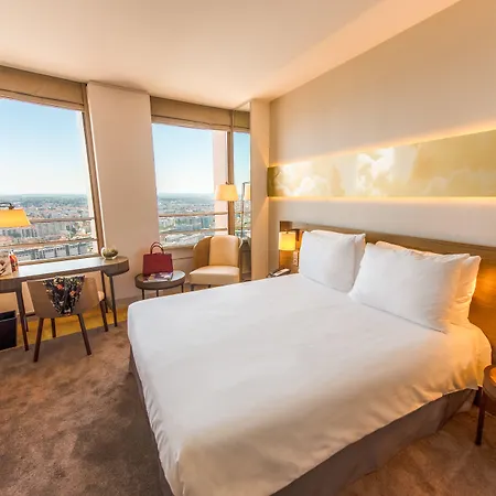 Radisson Blu Hotel, 4* Lyon