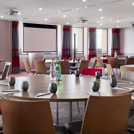 Radisson Blu Hotel, Отель