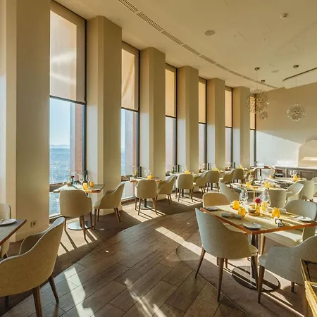 Radisson Blu Hotel,