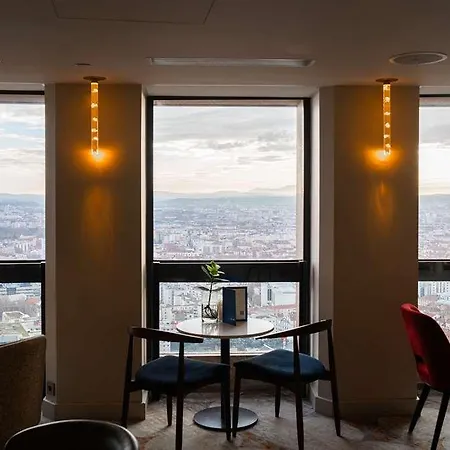 Radisson Blu Hotel, Отель 4*