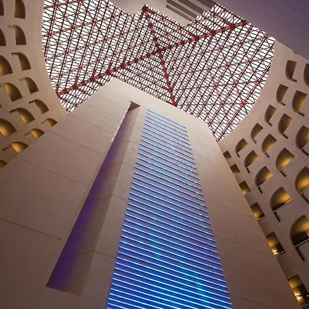 Hotel Radisson Blu Hotel, 4*