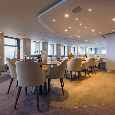 Radisson Blu Hotel,