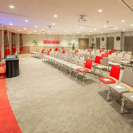 Radisson Blu Hotel, 4*