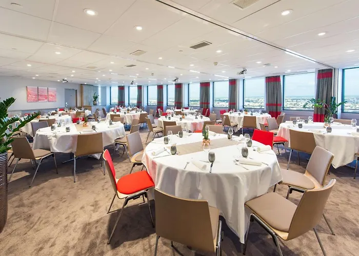 Hotel Radisson Blu Hotel, 4*