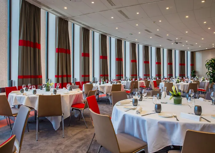 Radisson Blu Hotel, Hotel