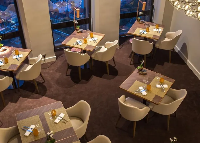 Hotel Radisson Blu Hotel, 4*