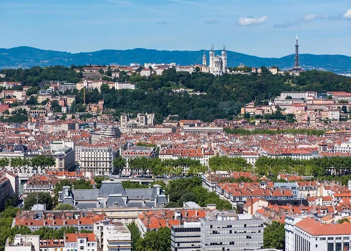 Radisson Blu Hotel, Hotel