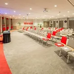 ラディソン ブルー 4*