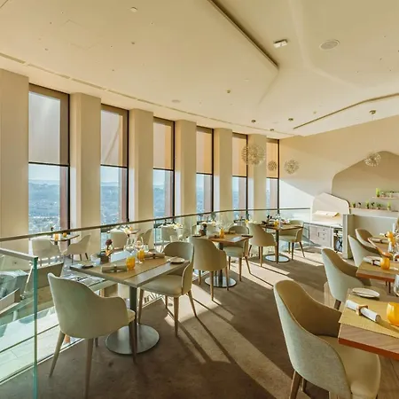 Radisson Blu Hotel,
